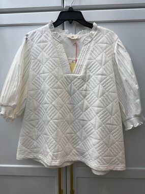 entro Cream Quilted Peasant Top with Pleated Sleeves